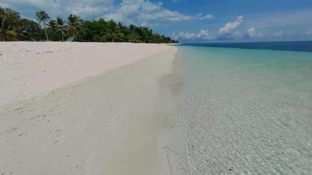 Candaraman Island in Balabac Palawan